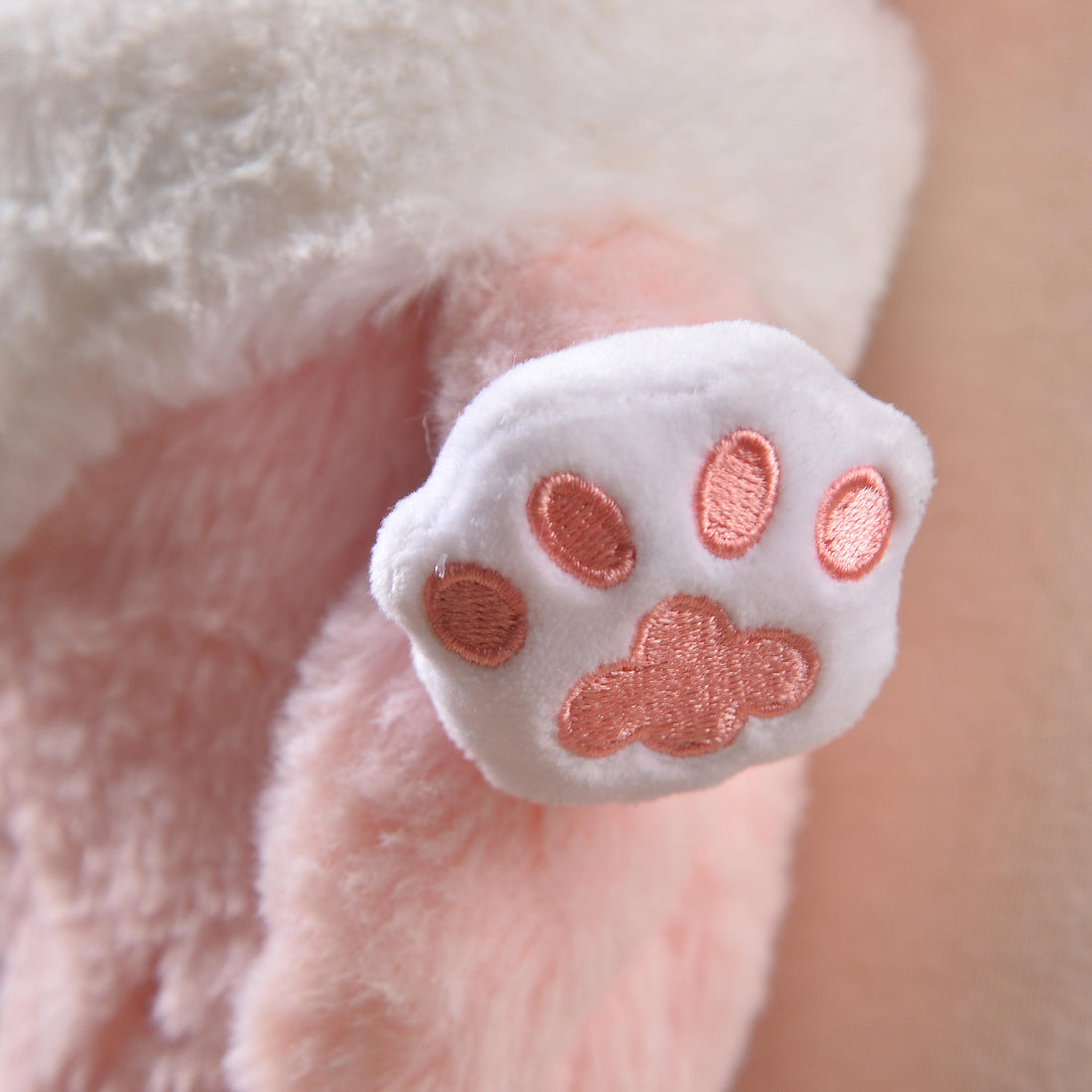Wholesale low minimum order quantity, free samples, custom logo plush animal toys, cute plush toys with music